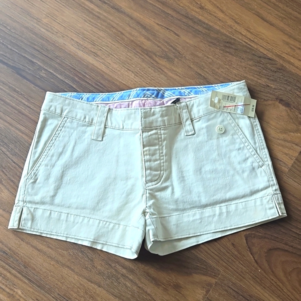 American Eagle stretch cotton shorts
